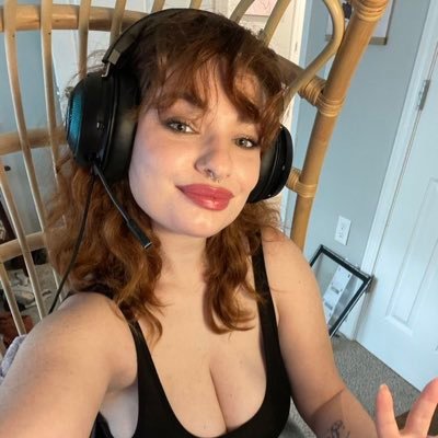 robste242's profile picture. 