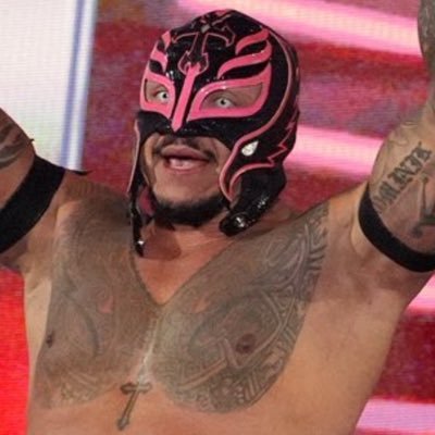 DialSixOneNine's profile picture. Puedes hacer comentarios sobre mi estatura para sentirte más alto o más fuerte, pero nunca podrás poner en duda el tamaño de mi corazón. parody.