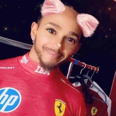 Dinasaure_'s profile picture. @le13cestletexas ma femme mon combat - Journalism and realisation 🏎️🎧 - wlw 🏳️‍⚧️