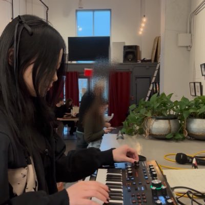 illust_al's profile picture. Product designer, dungeon synth musician 🎨https://t.co/67AgtQo9T0
 🎵https://t.co/pERLdQB2jm