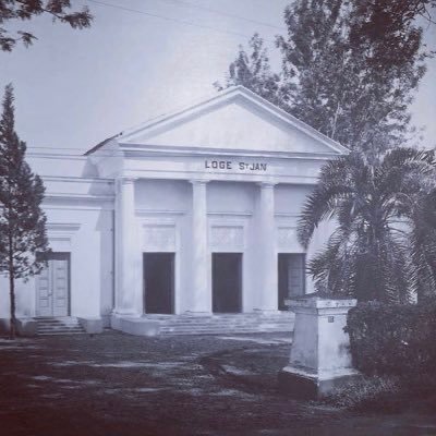 illuminatiamlo's profile picture. Guided by wisdom, aligned with purpose, empowered by vision.