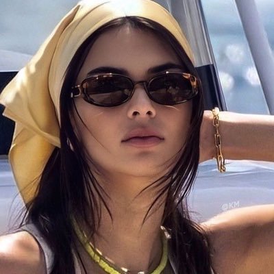 catetuitou's profile picture. Vadia estupida 👩🏻‍💻social mídia