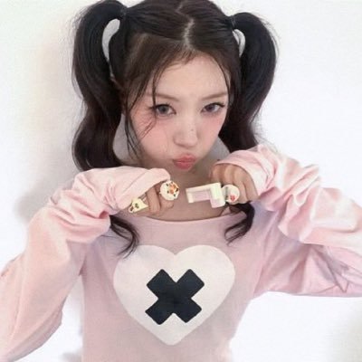 sweetstpiano's profile picture. 16