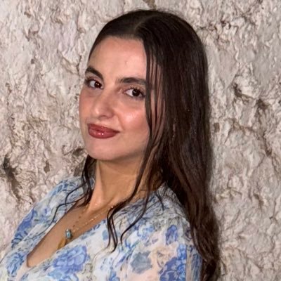 hlya69__'s profile picture. 𝟑𝟐 🇹🇷