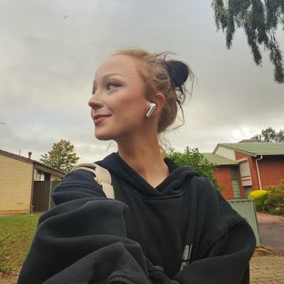 lilghostmoo's profile picture. ᵐʸ ᵈⁱᵍⁱᵗᵃˡ ᵈⁱᵃʳʸ _ ᵈⁱᵃᵍⁿᵒˢᵉᵈ ᵃⁿ _ ᵃʳᵗⁱˢᵗ ⁺ ʷᵃⁿⁿᵃ ᵇᵉ ᵍʰᵒˢᵗ⁻ᶠᵃⁱʳʸ
૮꒰ ˶• ༝ •˶꒱ა