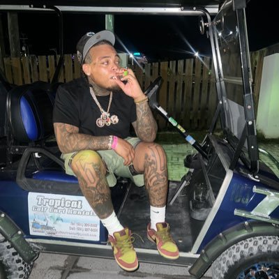 6hurstboy0's profile picture. A$i AMB  Chances Make Champions & Co  LongLiveKingHussLe🏁