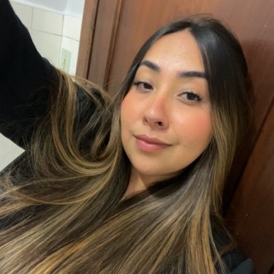 jujukzr_'s profile picture. athletico, thiago veigh, letras de músicas and desilusões amorosas.