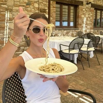 smoothlymill's profile picture. studyyy📚