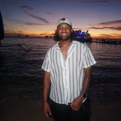 ugcbyashon's profile picture. Male UGC creator from Canada. Creating UGC that converts