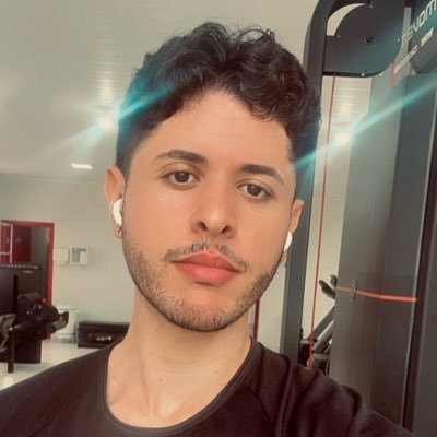 LMath10's profile picture. Perfil pessoal - Psicólogo - 🏳️‍🌈- hiper foco em Homem (infelizmente)