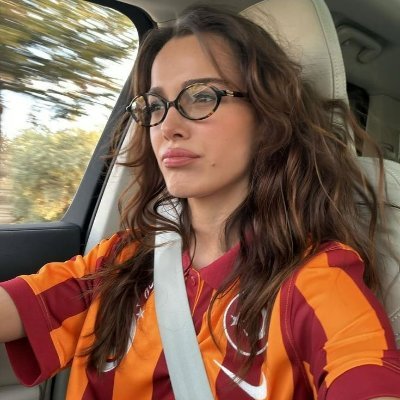 verstappenjpg's profile picture. 