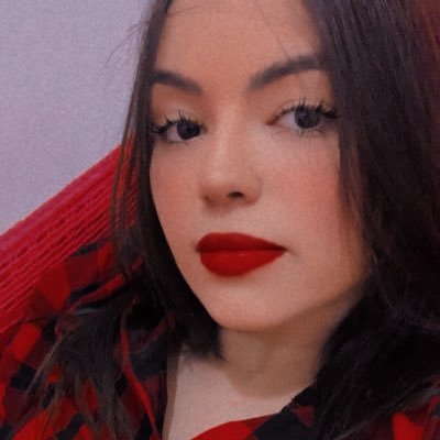 fatinhaads's profile picture. 