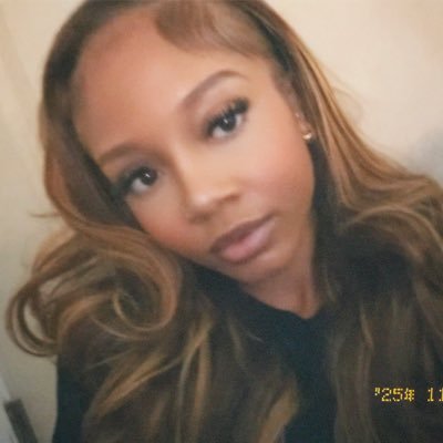 _theonlySB's profile picture. 