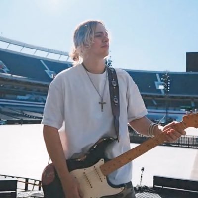 guadierbakera's profile picture. es tu voz, es tu magia y tu locura .𖥔 ݁ ˖ 🇦🇷