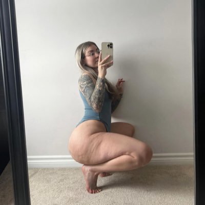 Biggest_Dy_'s profile picture. telegram: https://t.co/it8kWZdtUD