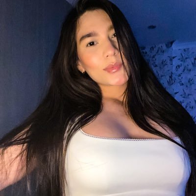 mynameischainis's profile picture. 