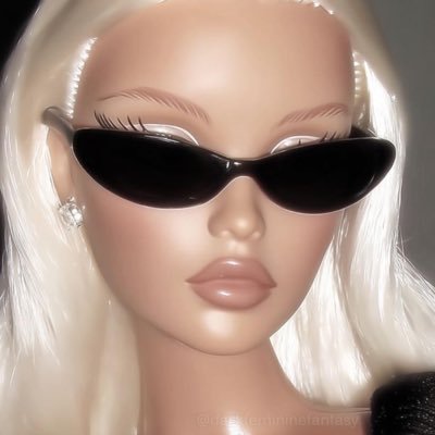 leparaOfficial's profile picture. 