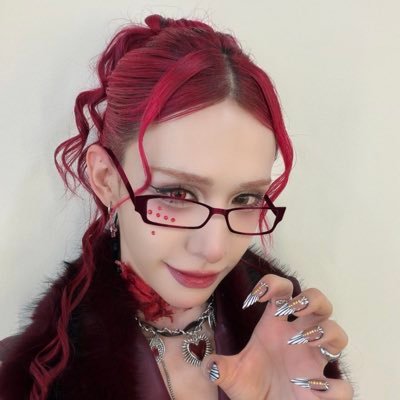 sehnisweet's profile picture. 