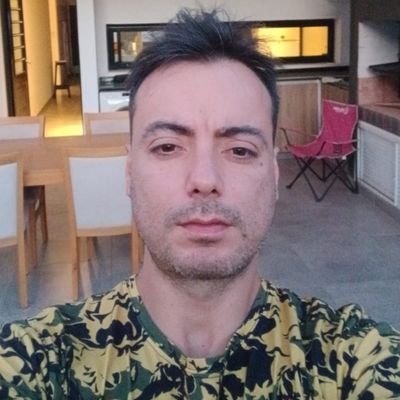 ramirodelatabla's profile picture. Φιλόσοφος - Hispano @ElGenAustriaco
