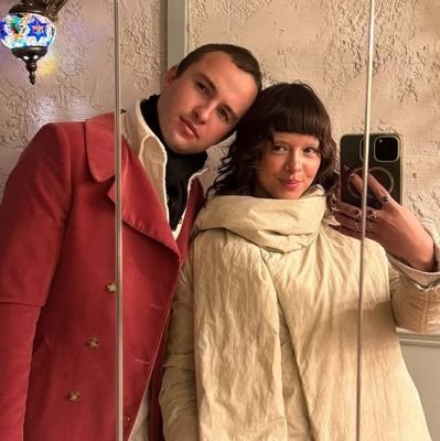 SarahV_234's profile picture. 💕If I'm so special why am I secret??☺️
Brighter Days inc. - Ariana grande