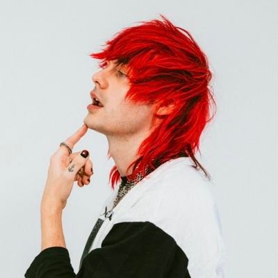 selftitledsushi's profile picture. 5sos self titled era enthusiast  ᯓ★ˎˊ˗  joji × dan & phil           ²⁴ 🇦🇷🧉