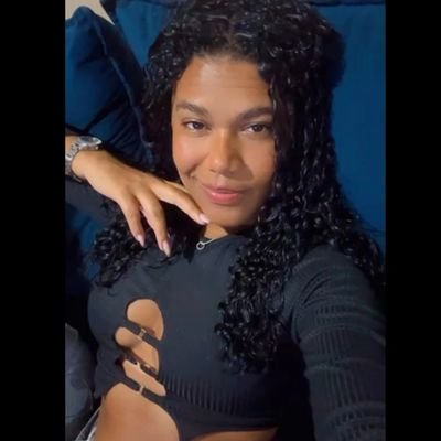 roohmiguelll's profile picture. Mamãe de menino👦🏼💙
         •
Filipenses 4:13