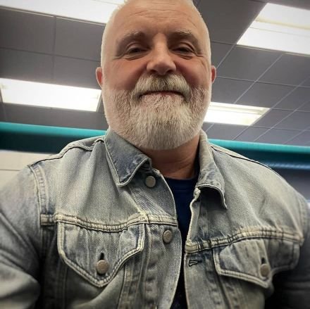 BenjaminJo82197's profile picture. 