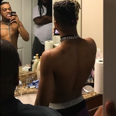 0utduel's profile picture. ‼️ 18 + ‼️|| my porn collection || no preferences i post anything hot || i do not condone captions, its all FANTASY ||  fictional roleplay kinks ||