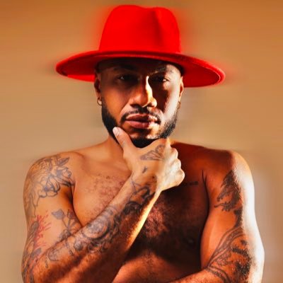 YourKingCage's profile picture. a vibe, to say the least. https://t.co/BLNYjkTaRv