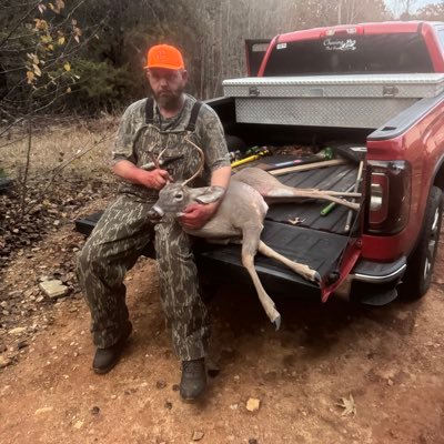 THEFORKZ's profile picture. Crypto, PS5, hard-working weekend hustler I love America. /Ðogecoin/ETH, Lawn Care