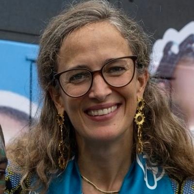 carolevaneyll's profile picture. Ambassador of 🇧🇪Belgium to 🇨🇮Ivory Coast 🇬🇭Ghana 🇱🇷Liberia 🇸🇱Sierra Leone 
@BelgiumAbidjan 

(Personal account)