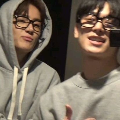 Juyoomilk's profile picture. #쥬밀 enthu ☘️