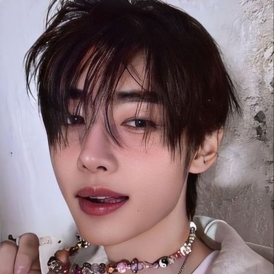 seungmincarioca's profile picture. Estaremos juntos em todos os universos até nosso último pôr do sol
|𝐂𝐑𝐕𝐆✠