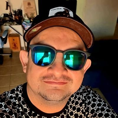Rafapellecer's profile picture. Soy chapín nacido en Guastatoya, El Progreso, formado con valores sólidos, municipalista y ambientalista por elección propia, cafetero de corazón.