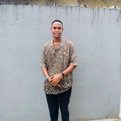 gifezsi's profile picture. 