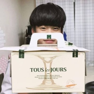 sooluckhee's profile picture. 