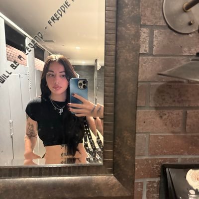 vngel888's profile picture. ⟡ 𝟒 𝟒 𝟒 ⋆｡⋆༶⋆˙⊹