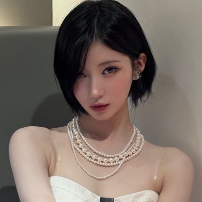 baemstiez_'s profile picture. 