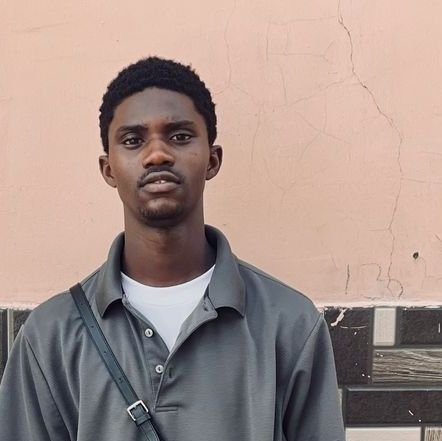 IGodstimerich13's profile picture. God first ✝️
work hard 💪 
stay safe