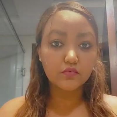 Napendwa_kwetu's profile picture. #SmallTalk cohost with the gorgeous host  @ahkaal_