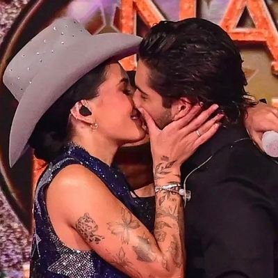 anafelipa23's profile picture. Leitora. Psicologia. Direito. Apaixonada por história e documentários
|
Advogada do Zé e da Ana por aqui| A GENTE É FELIZ ✨️