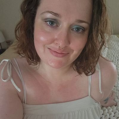 NillaWants's profile picture. in her own mind she's the dopest drip 

she/her

LEX to ATL

only dm if i ask you for it

pansexual

free palestine

typo aficionado