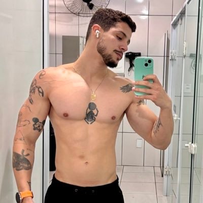 josevfp's profile picture. Flamengo | Beija-flor | Rihanna | Reclamações & BISCOITO 🏹⚔️🪞