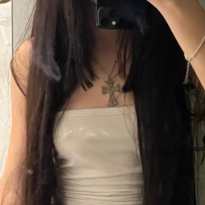 kkesvv's profile picture. fuck toda esa shit