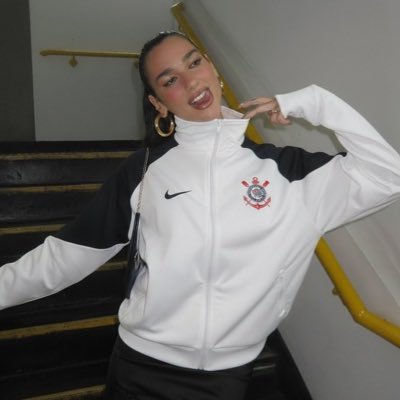 opiumnotfound's profile picture. 🇵🇸 🇱🇧 @corinthians •