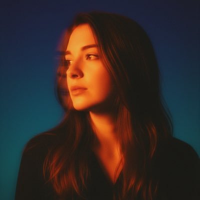 MitraHispana's profile picture. I love to read, write, and talk about faith, history, literature, language, and mythology. ¡Hablo español!