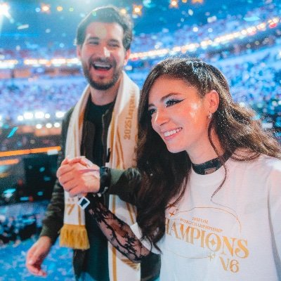 BLT's profile picture. Cat/dog/horse dad, Pro Gamer, President of Spectacor Gaming @T1lol, @NHLFlyers,  Creator of @Starfallworlds
Married to @Chrissycostanza !!
🥓🥗🍅