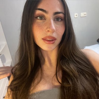 angeIescaidos's profile picture. les yeux sans visage