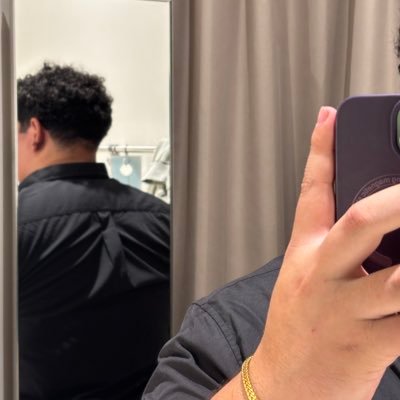 Ava2mzm's profile picture. Trader in progress...🧠  Focused on making money  Don't talk to me, if it's not to make money!!