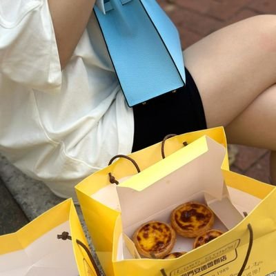 AdelineHam95525's profile picture. 一回私フォローして！😘